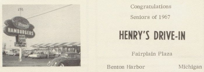 Henrys Hamburgers - Benton Harbor - Fairplain Plaza 1681 M-139 (newer photo)